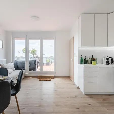 Sunset Towers Apartament
